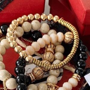 The Lace Project bracelet